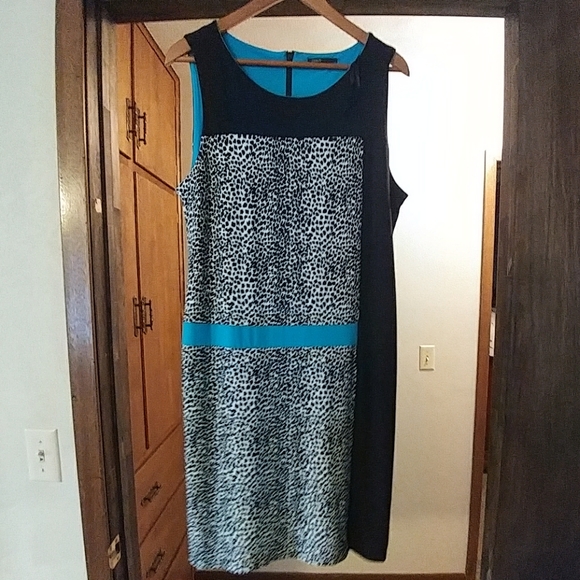 Animal print dress - Picture 1 of 2